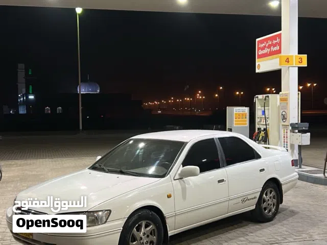 كامري 2001