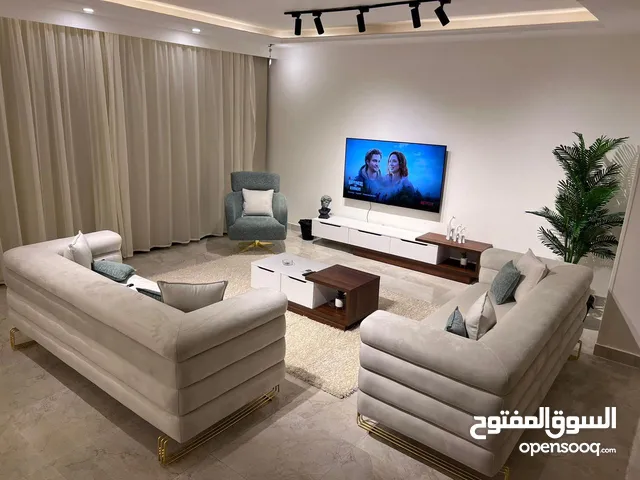 220 m2 3 Bedrooms Apartments for Rent in Giza Sheikh Zayed