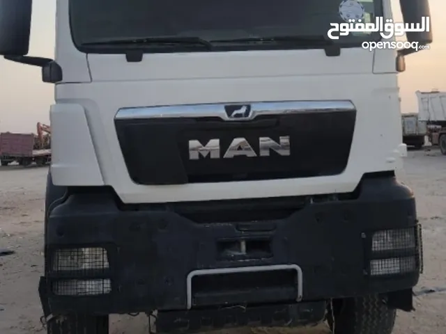 Tractor Unit Man 2017 in Muscat