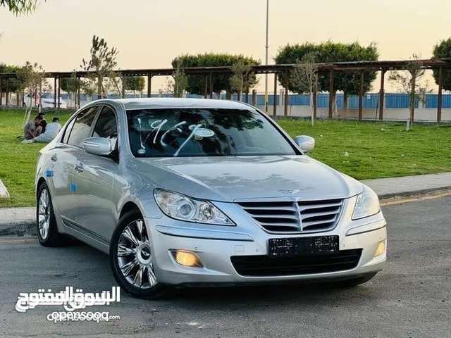 موجود مسكرينا وفنار جهة السواق اجدددددد لسيارة هونداي جنييسس 2010
