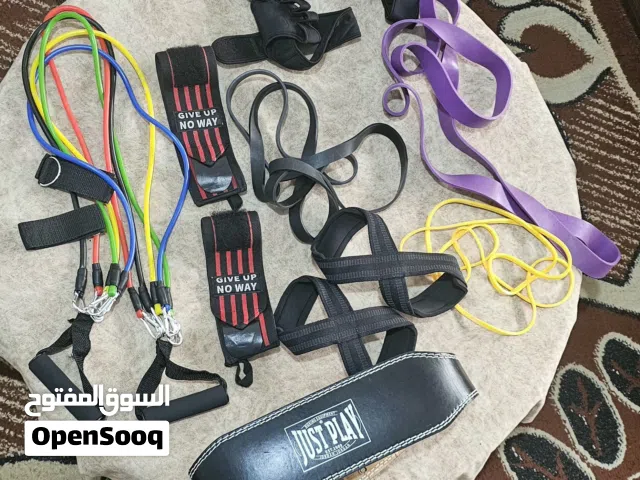 معدات رياضية للبيع