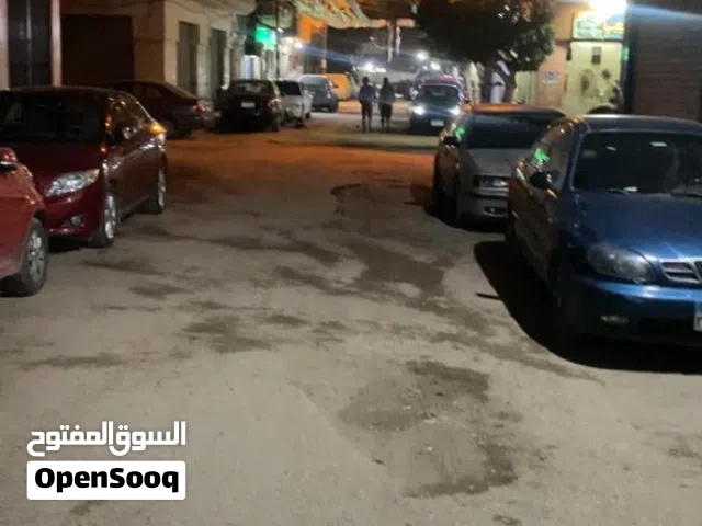 باكية جراج بسعر مخفض للكاش