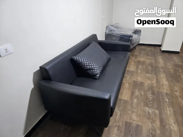 صالون مكتبي شبه جديد