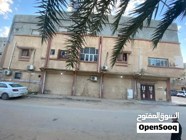 400 m2 More than 6 bedrooms Townhouse for Sale in Tripoli Qasr Bin Ghashir