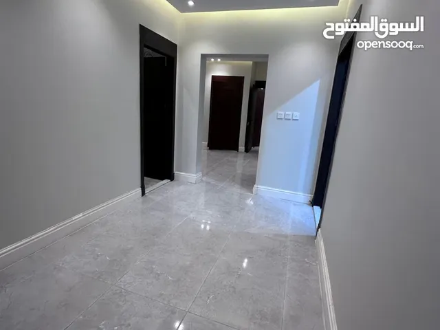 120m2 4 Bedrooms Apartments for Sale in Jeddah Al Faisaliah