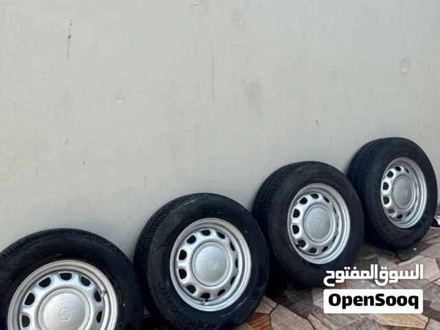 كرولا موديل 2000