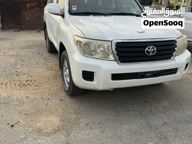 Used Toyota Land Cruiser in Abu Dhabi