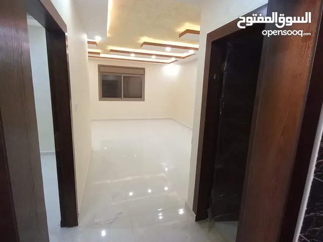 146 m2 3 Bedrooms Apartments for Sale in Zarqa Al Zarqa Al Jadeedeh