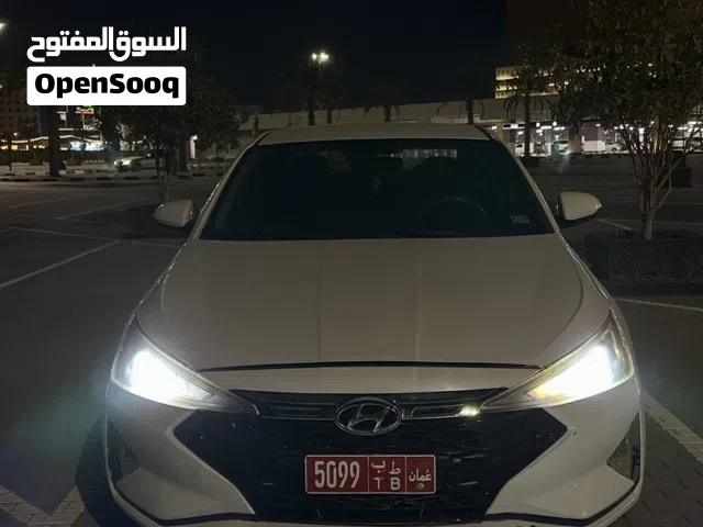تأجير هيونداي إلنترا 2019 – اقتصادية ومريحة للاستخدام اليومي Hyundai Elantra 2019 for Daily Rent