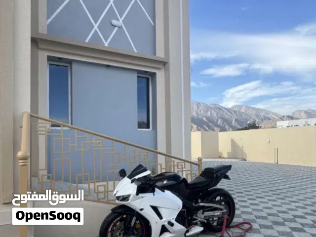 مطلوووب مطلوب دراجه cbr شوف الوصف ضروري