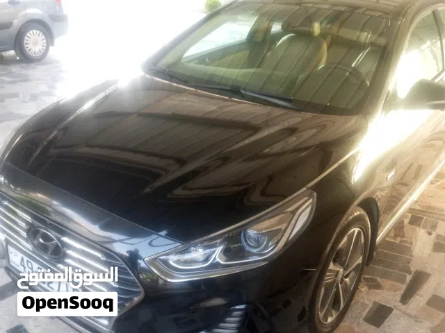 2018 Hyundai Sonata Blue