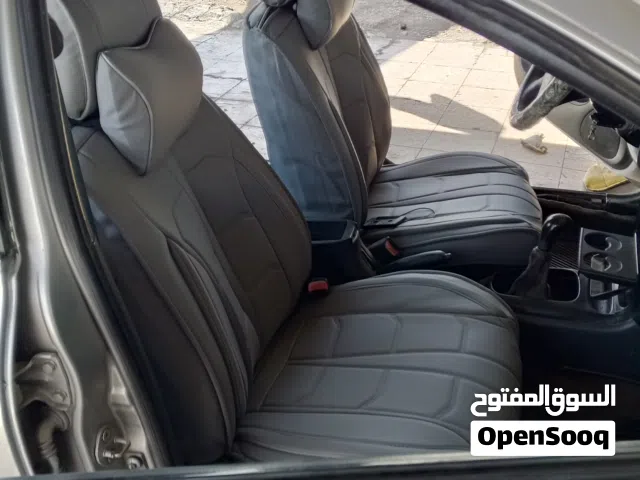 1995 هيونداي افانتي Limited