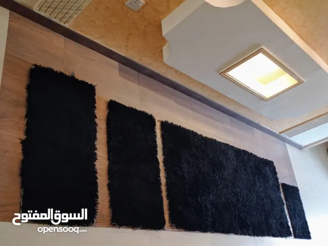 دعسات فخمه (فرو) لون اسود بمقاسات مختلفة