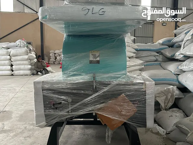 للبيع: جاروشة بلاستيك صناعية قوية PC600 - جديدة (2025) + طقم شفرات مجاني.
