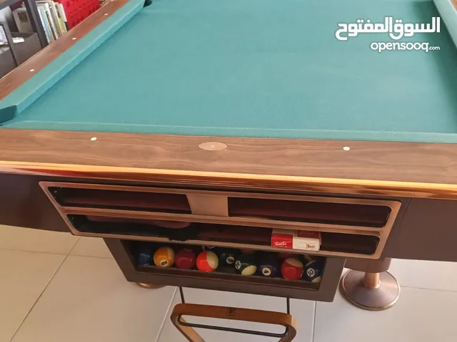 8 feet knight shot turbo Marbal top pool table is for sale