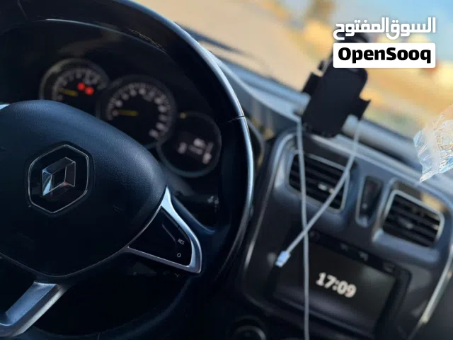 2023 رينو سانديرو