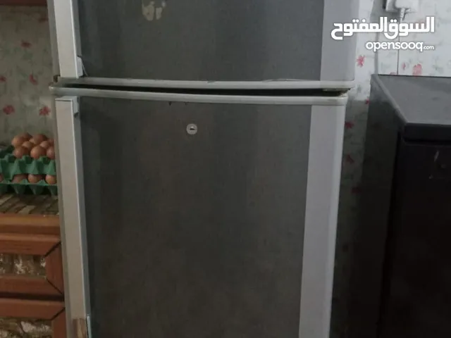 ثلاجات للبيع