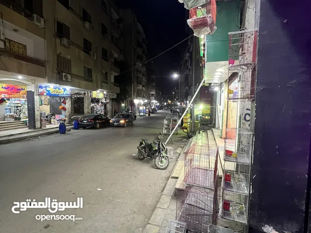 محل 74م للبيع على شارع صيدلية صقر من شارع زغلول الهرم في شارع حيوي