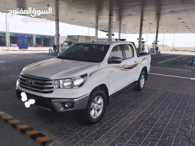 Used Toyota Hilux in Doha