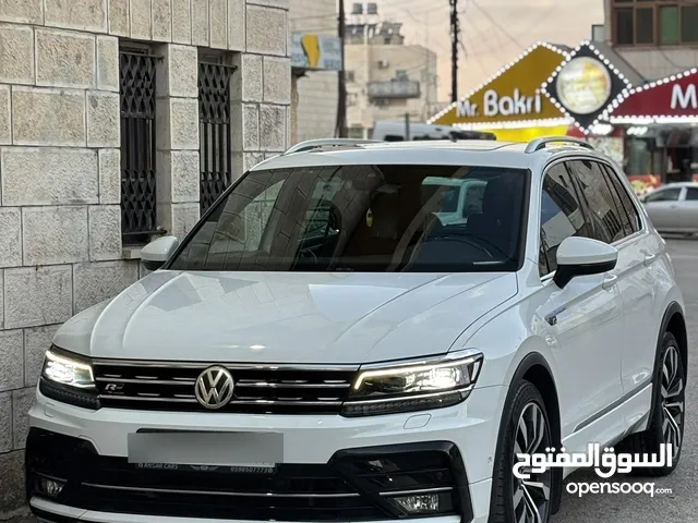 تيجوان آر لاين 2019 بانوراما دهان الشركة