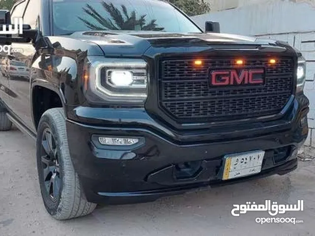 GMC دينالي بيكب للبيع