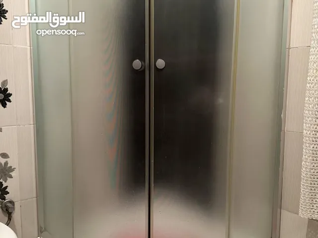 شبه جديد نظيف
