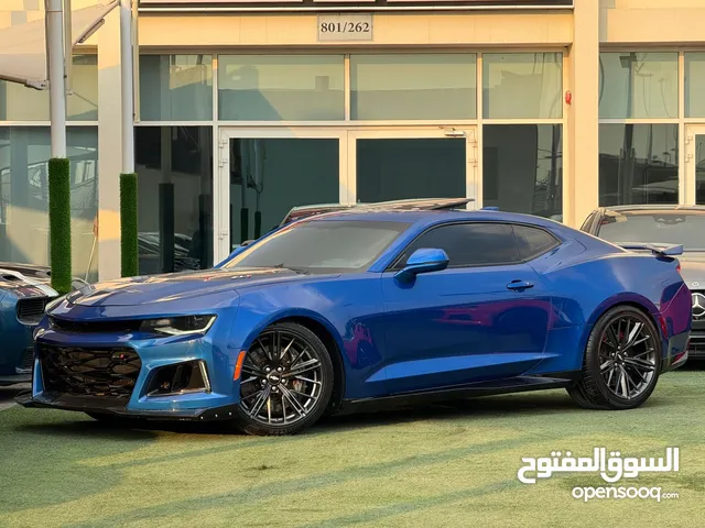 CHEVROLET CAMARO ZL1  GCC 2018 perfect condition Zero accidents  Full option  Full carbon fibre