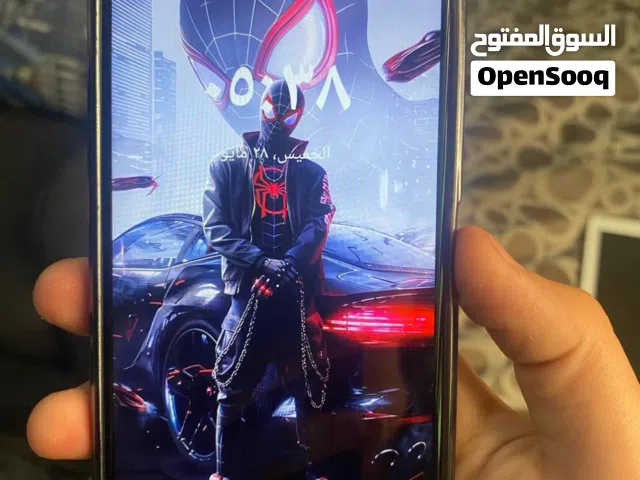 هواتف أيتل أ48 بحالة جيدة بسعة 64 جيجابايت مع شاحن