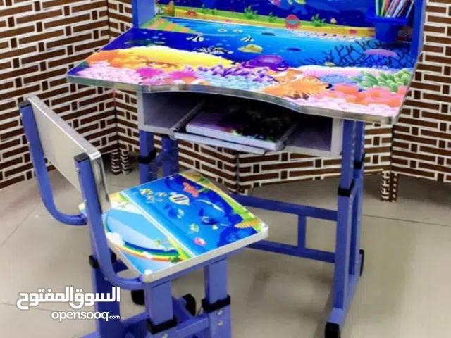 مكاتب أطفال الروضة والابتدائي (من عمر 5 – 9 سنوات)   الطاولة المثالية لطفلك للدراسة واللعب