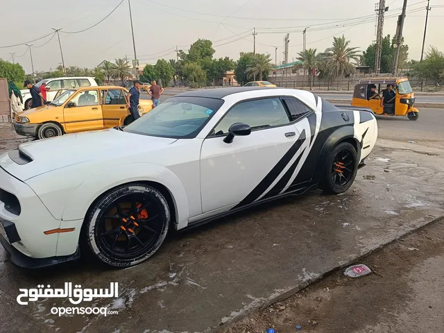 Dodge Challenger 2012 in Baghdad