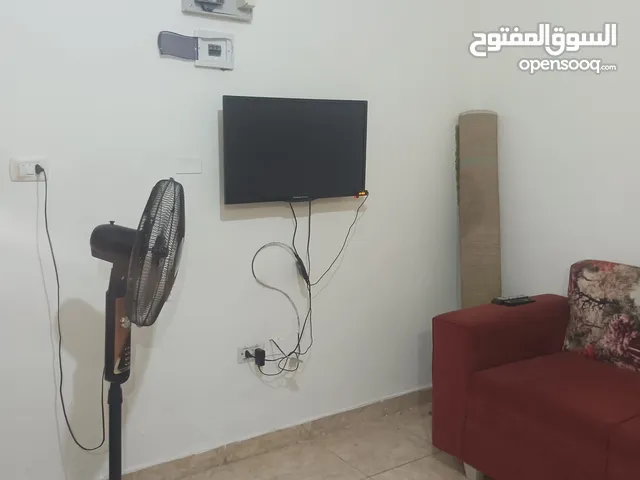 ستديو مفروش غرفة وصالون في شارع الجامعة طلوع نيفين للايجار 175دينار شهري