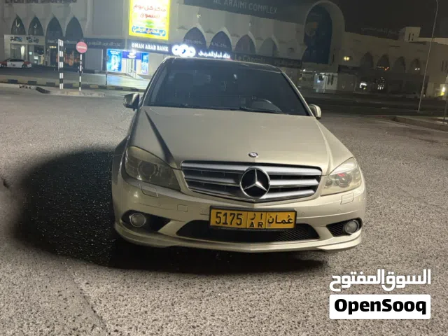 Mercedes BENZ C300