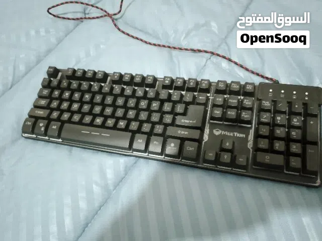كيبورد للألعاب الالكترونيه