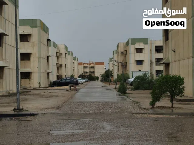 شقة طابو ملك صرف في مجمع حي الحسين السكني