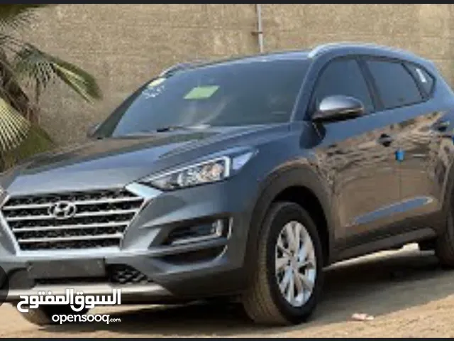 Hyundai Tucson بويه شركة ب الورقه