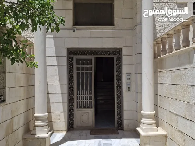 160 m2 3 Bedrooms Apartments for Rent in Amman Jubaiha