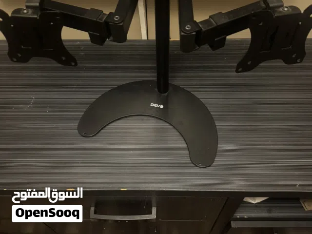 للبيع ستاند شاشتين من ديفو