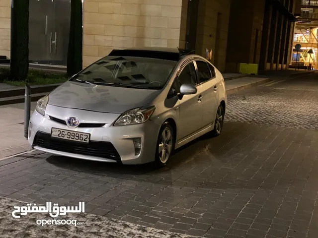 Used Toyota Prius in Amman