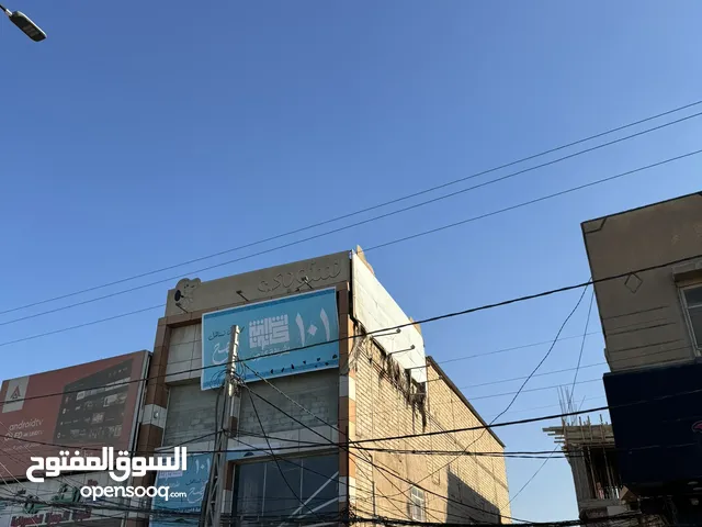 عمارة ركن للايجار في كربلاء على الشارع العام