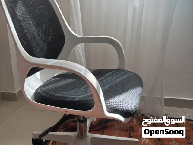 كرسي مكتب متحرك
