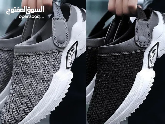 40.5 Casual Shoes in Al Riyadh