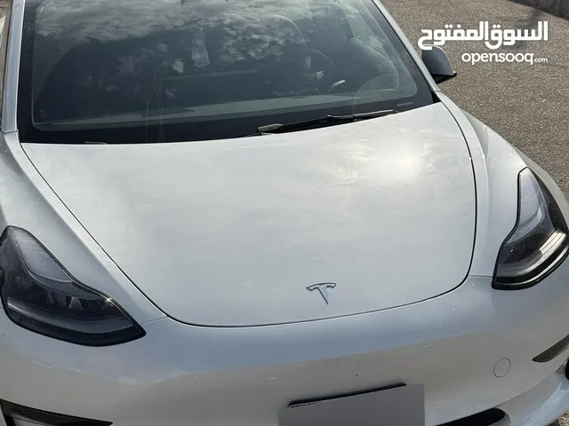 تسلا3 موديل 2023 رقم مميز بصره للبيع نقدا