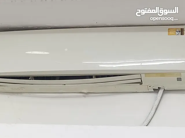 2TON Split AC in good condition