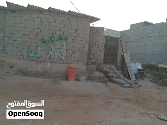 500 m2 2 Bedrooms Townhouse for Sale in Basra Abu Al-Khaseeb