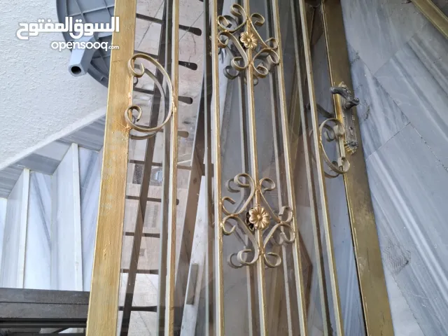 باب حديد حماية رئيسي