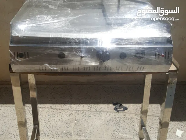 ثلاث اغراض بسعر عرطه لمدة 24 ساعه محتاج وبابيع بسعر بخس البخس