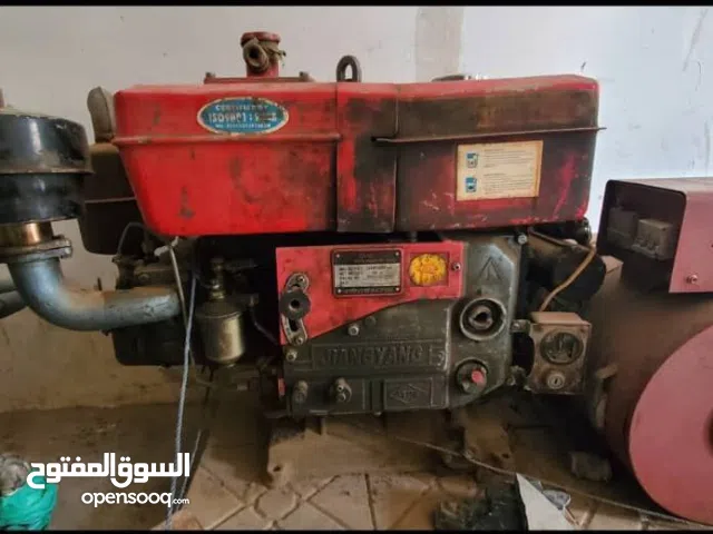 معدات مقاول مستخدم للبيع 2مليون ونص قابل التفاوض عرطه