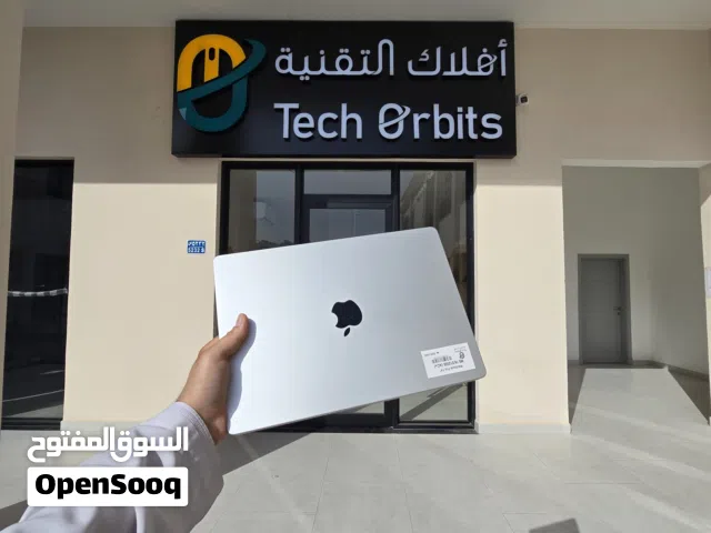 MacBook Pro M5 14-inch – نسخة الشرق الأوسط