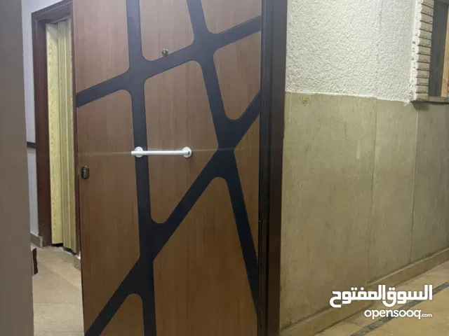 شقه اول ساكن فرش جديد للايجار متفرع مكرم عبيد المرحلة الثامنه شارع عبدالحميد عبدالوهاب موقعها مميز 3