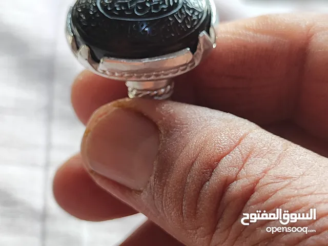 محبس يماني قديمة منقوش السعر 250الف